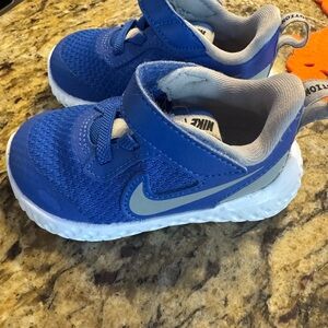 Nike toddler size 5C Blue Sneakers
